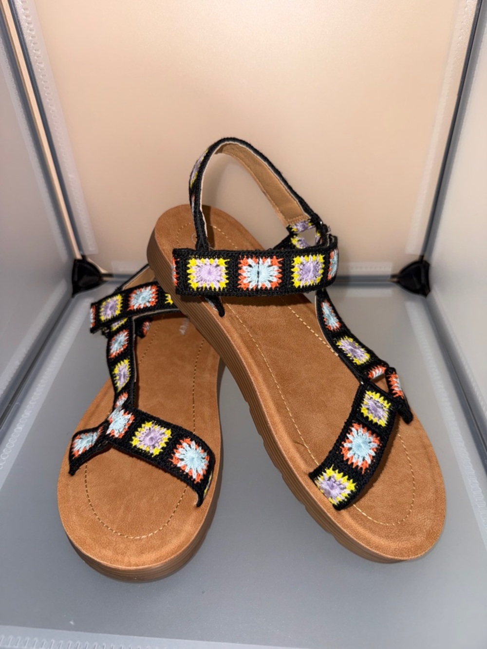 Forever Link Floral Crochet Ankle Strap Sandals Black Multicolor Size 8